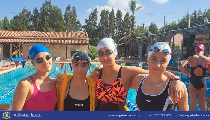 4x50m Freestyle Girls Team
